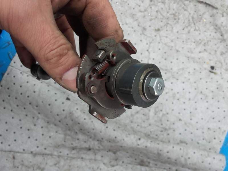 Axe rotor avance allumage allumeur centrifuge Honda 1100 GL goldwing sc02 — photo 1/2