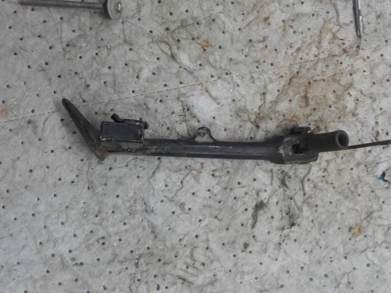 Bequille laterale avec ressort Honda 1100 GL goldwing sc02 — photo 2/2