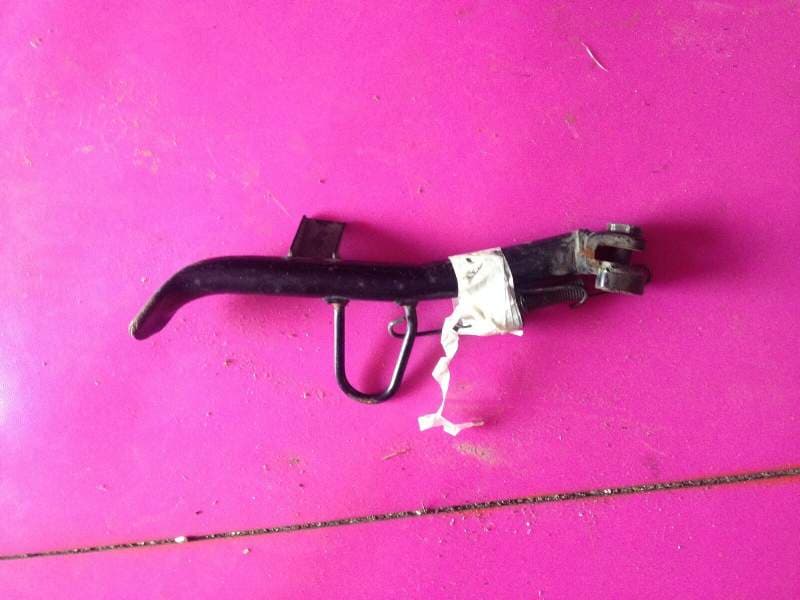 Bequille laterale avec ressort MBK 125 Flame X SE41 — photo 1/1