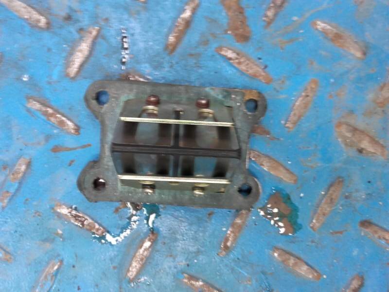 Boite a clapets Rieju 50 MRT — photo 2/2
