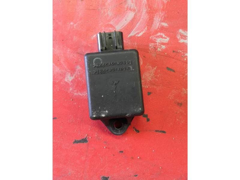 Boitier CDI 21177-1060 Kawasaki 750 ZR7 — photo 3/3