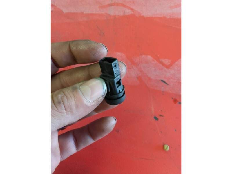 Bouton MODE Piaggio MP3 125 250 300 400 500 — photo 1/2