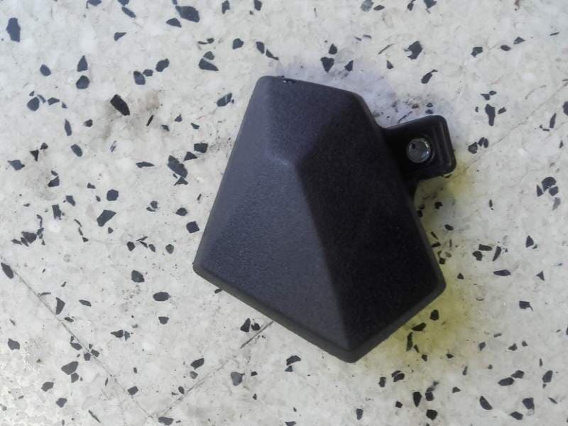 Cache plastique gauche rampe d’injection Kawasaki Z800 Z 800 13-16 — photo 2/2