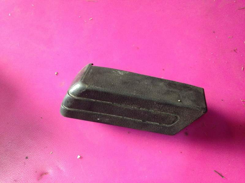 Cale pied arriere gauche Piaggio 125 LX4 M15100 LX Hexagon — photo 2/2