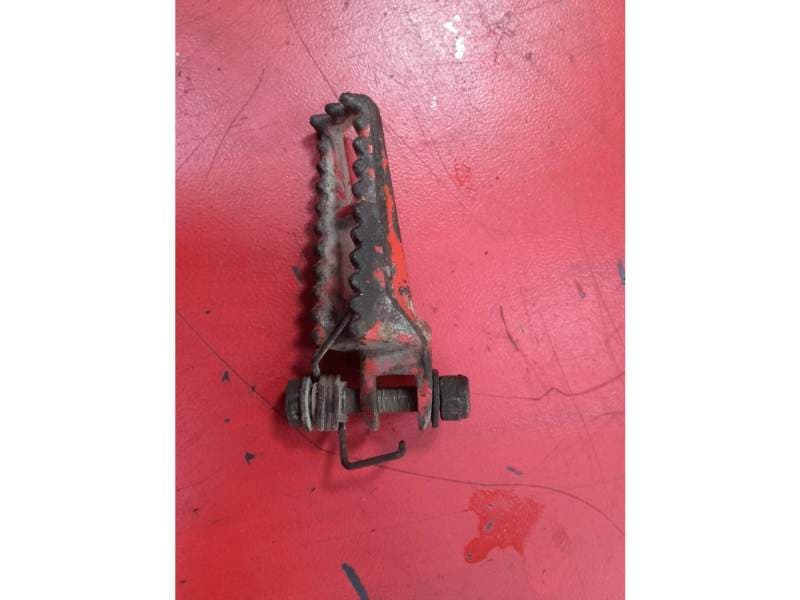 Cale pied avant droit KTM 80 mx 1984 1985 1986 — photo 2/2