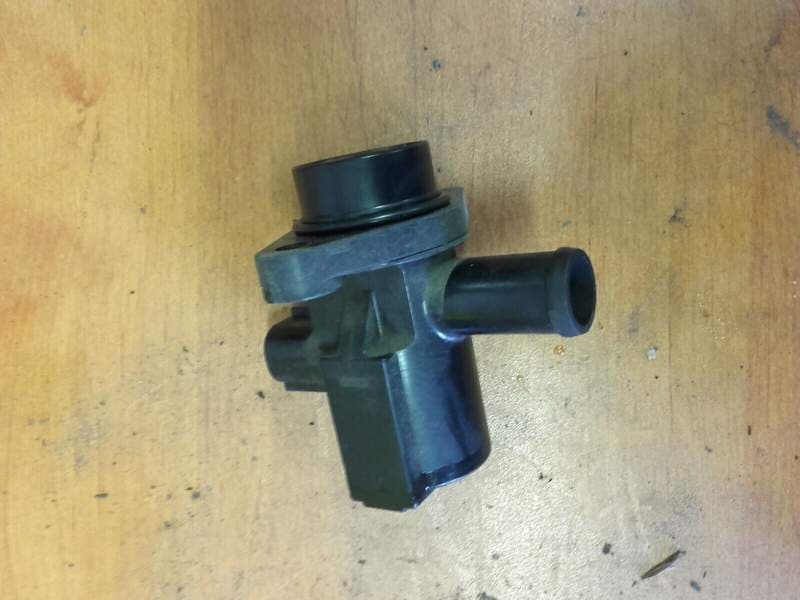 Capteur d’air valve Suzuki 650 DL V-strom ABS 07-11 js1b121 — photo 1/1