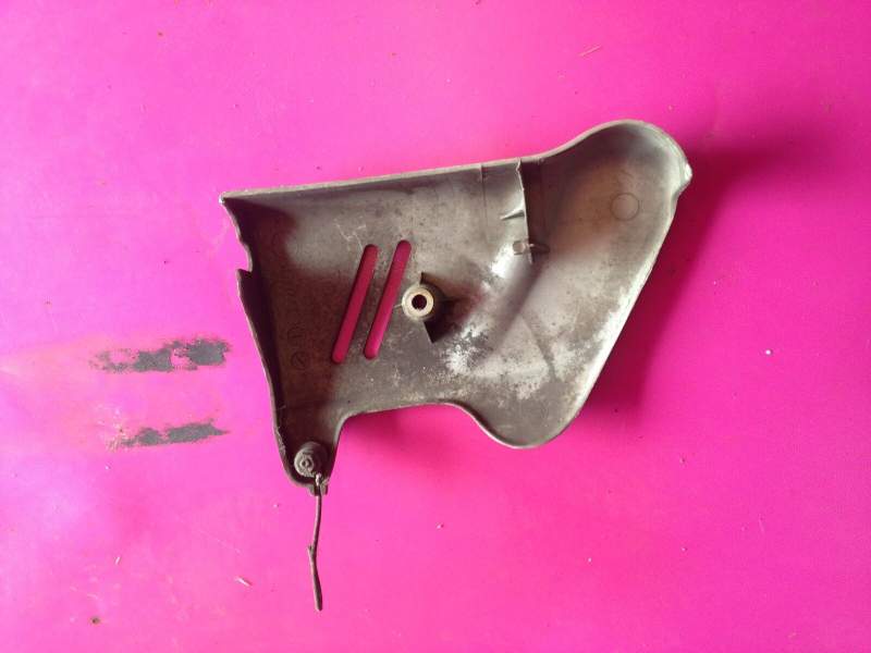 Carenage cache plastique suspension avant Piaggio 125 LX4 Hexagon LX — photo 1/2