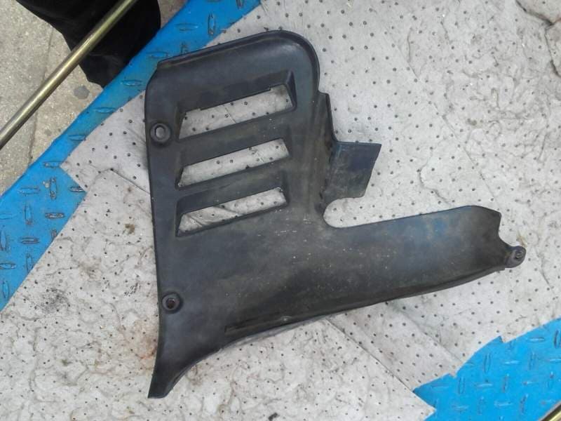 Carenage lateral radiateur ecope avant droit droite Honda 1100 GL goldwing sc02 — photo 1/2