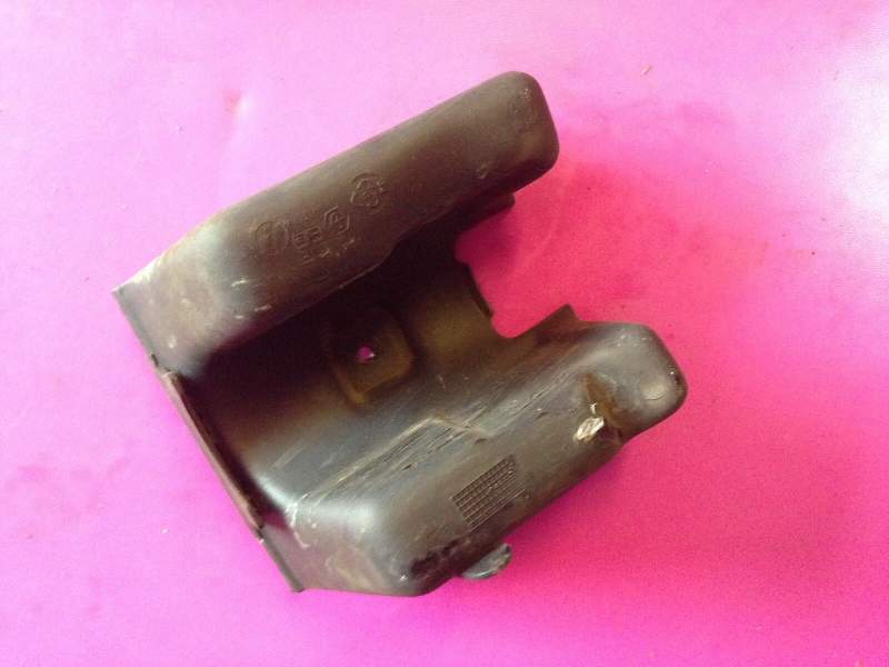 Carenage vide poches Piaggio 125 LX4 M15100 LX Hexagon — photo 2/2