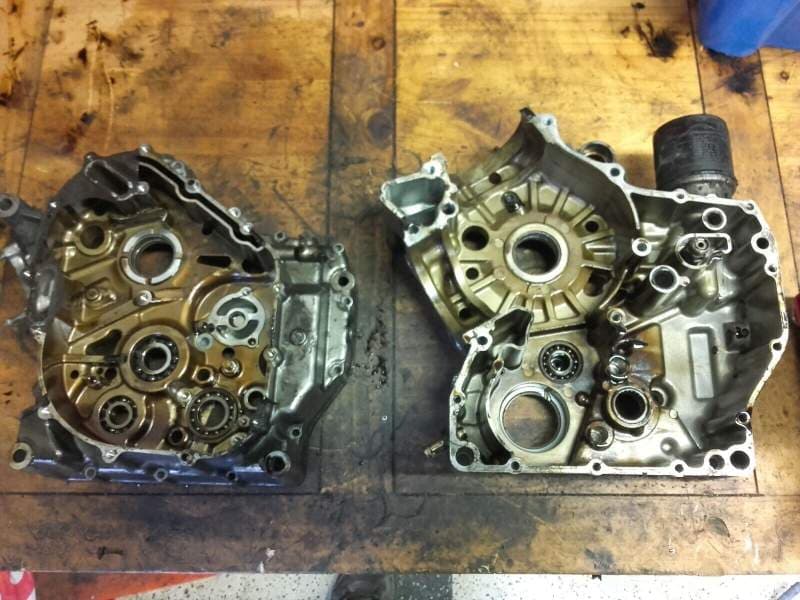 Carter bas moteur Suzuki 650 DL V-strom ABS 07-11 js1b121 — photo 1/2