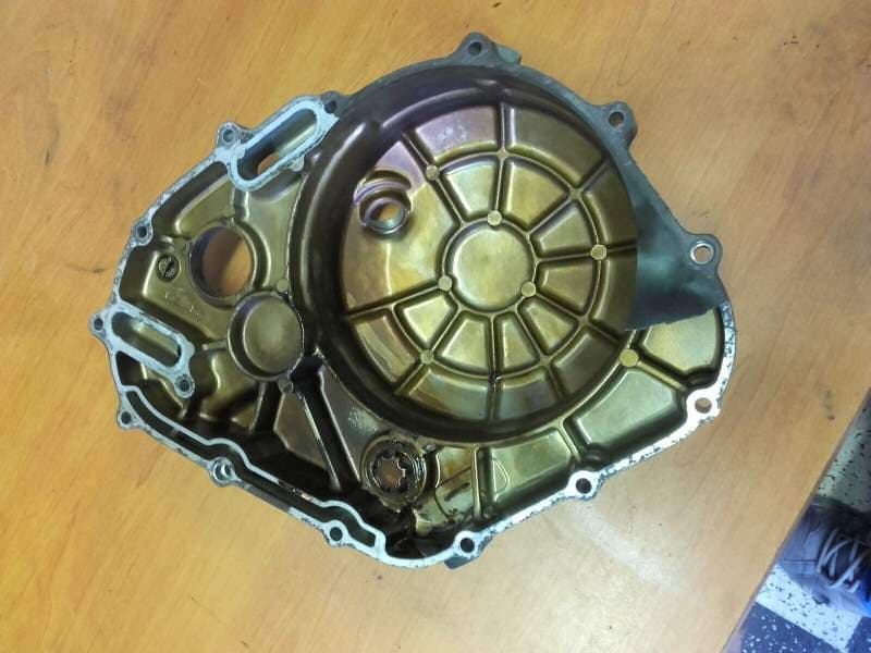 Carter d’embrayage Suzuki 650 DL V-strom ABS 07-11 js1b121 — photo 1/2