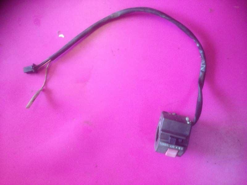 Commodo droit Suzuki 125 RG gamma nf12b — photo 1/1