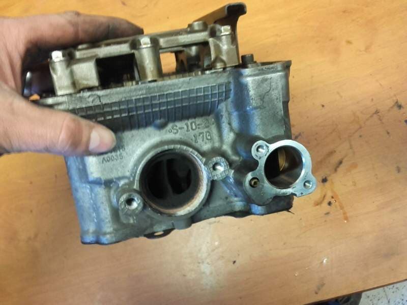Culasse arriere Suzuki 650 DL V-strom 07-11 js1b121 — photo 2/6
