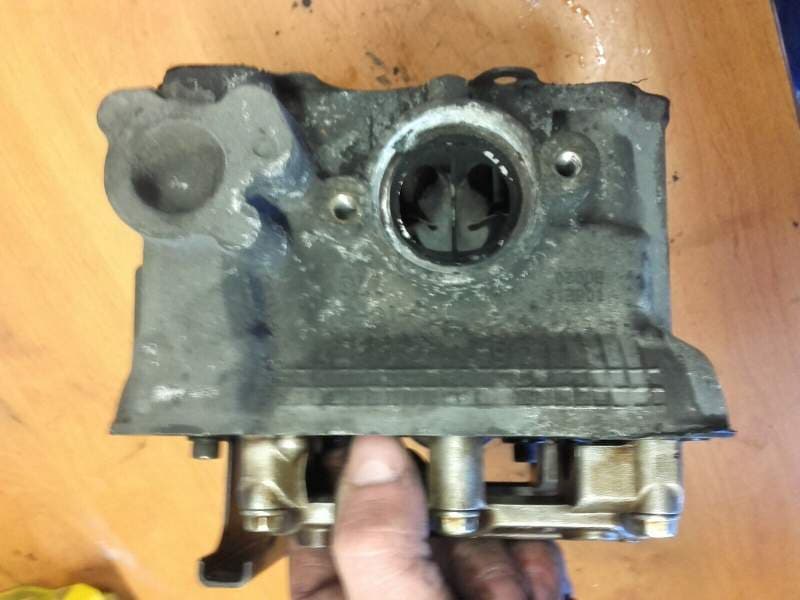 Culasse avant Suzuki 650 DL V-strom 07-11 js1b121 — photo 1/3