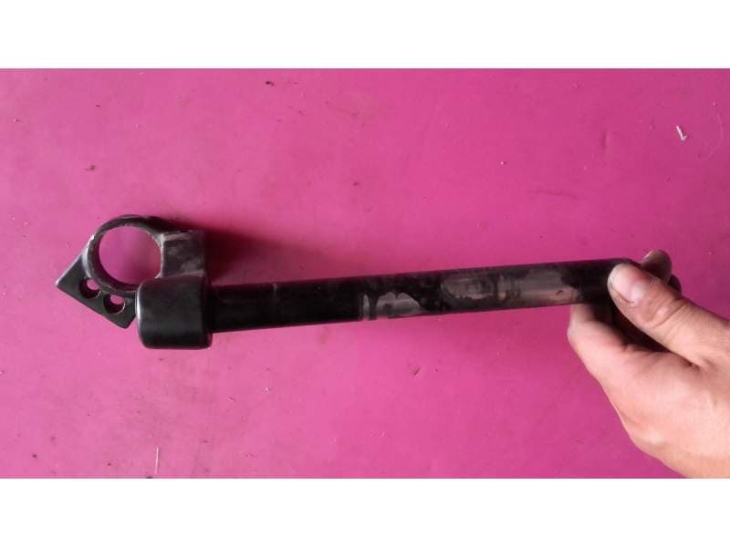 Demi guidon bracelet droit Kawasaki 1000 GTR — photo 1/2