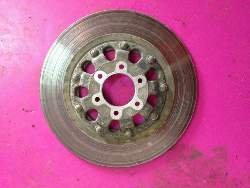 Disque de frein arriere Suzuki 550 GS — photo 1/2
