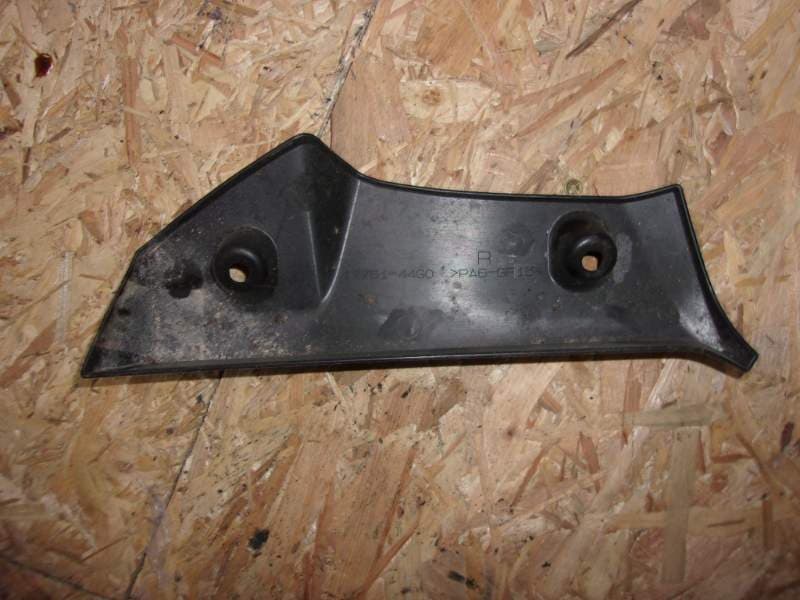 Ecope radiateur droite Suzuki 600 GSR 06-11 — photo 1/2