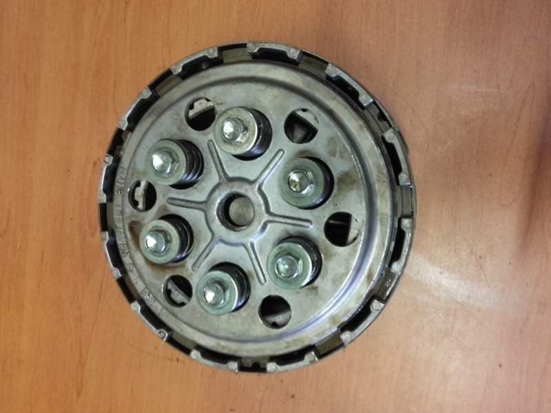 Embrayage complet Suzuki 650 DL V-strom ABS 07-11 js1b121 — photo 2/2