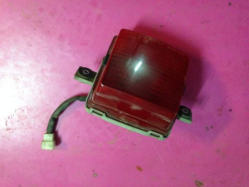 Feu arriere Kawasaki 1000 ZX10 Tomcat zxt00b — photo 2/2