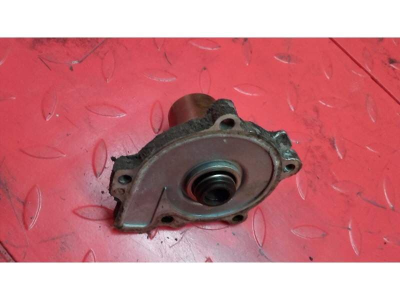 Pompe a eau Suzuki 400 Bandit gk75a — photo 3/3