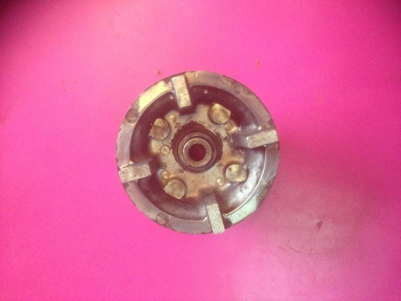 Porte couronne Suzuki 125 RG gamma nf12b — photo 1/2