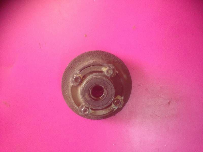 Porte couronne Suzuki 125 RG gamma nf12b — photo 2/2