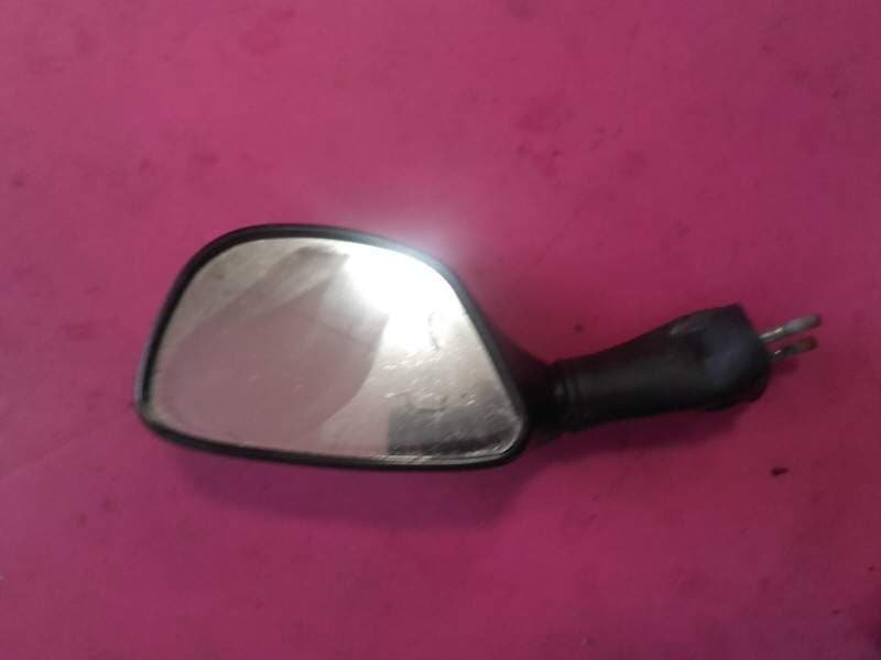 Retroviseur droit Kawasaki Ninja ZX9R 900 98-99 zx900c — photo 2/2