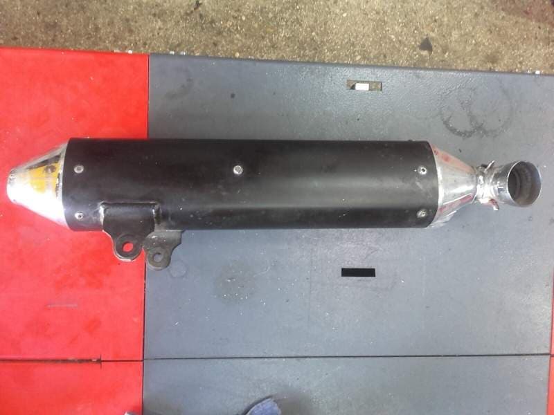 Silencieux d’échappement droit KTM 640 Duke 96-05 — photo 3/3