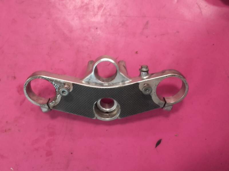 Té de fourche superieur Kawasaki Ninja ZX9R 900 98-99 zx900c — photo 2/2