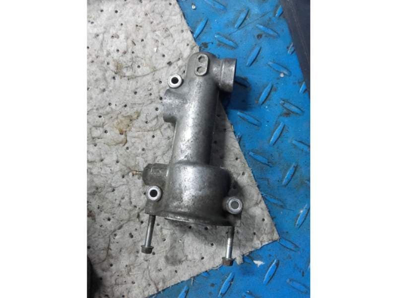 Tube de pompe à eau Honda 1100 GL goldwing sc02 — photo 2/2