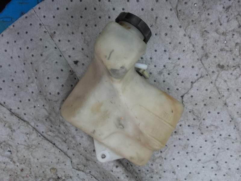 Vase d’expansion Honda 1100 GL goldwing sc02 — photo 1/3