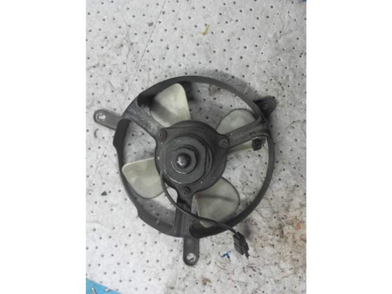 Ventilateur de radiateur Honda 1100 GL goldwing sc02 — photo 2/2