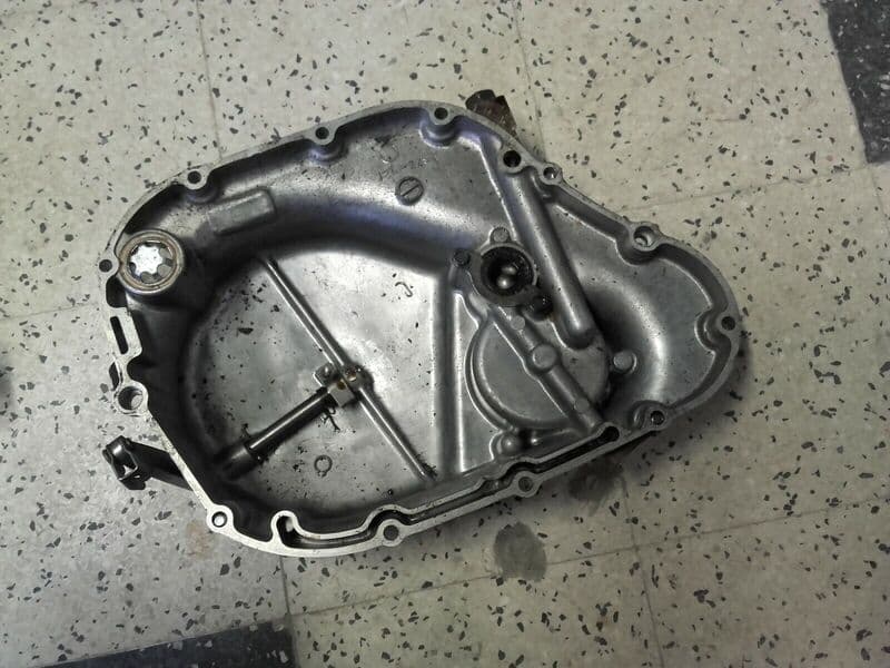 carter d’embrayage Suzuki 650 LS Savage np41a — photo 2/2