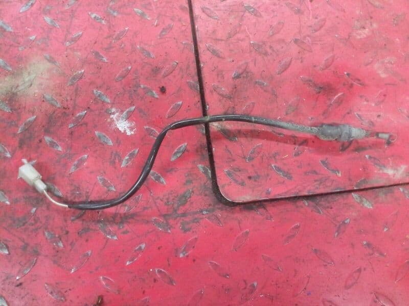 contacteur de frein arriere feu stop Suzuki 650 LS Savage np41a — photo 1/1