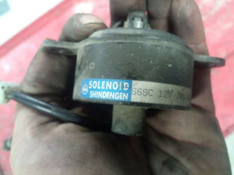 solenoide moteur de decompresseur Suzuki 650 LS Savage np41a — photo 2/2