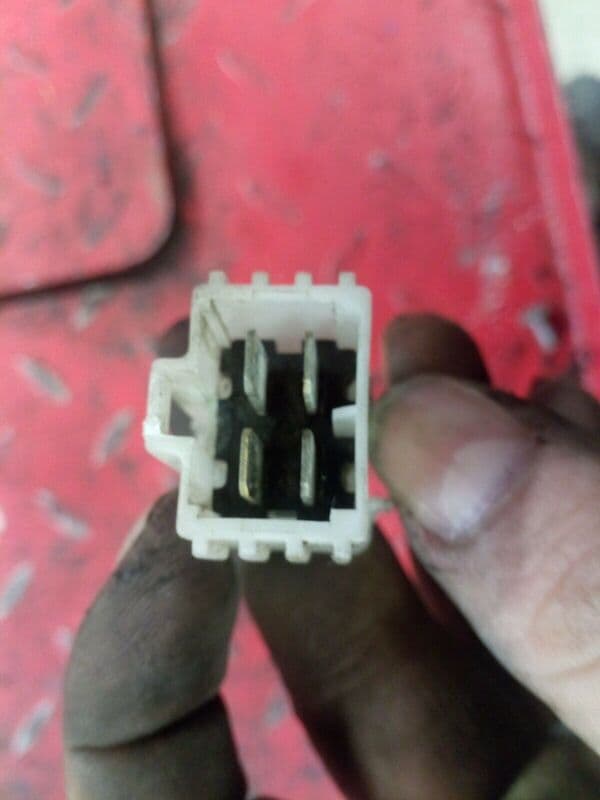 support fusibles Suzuki 650 LS Savage np41a — photo 1/2