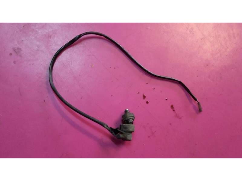 capteur de pression d’huile Suzuki 650 SV — photo 1/1