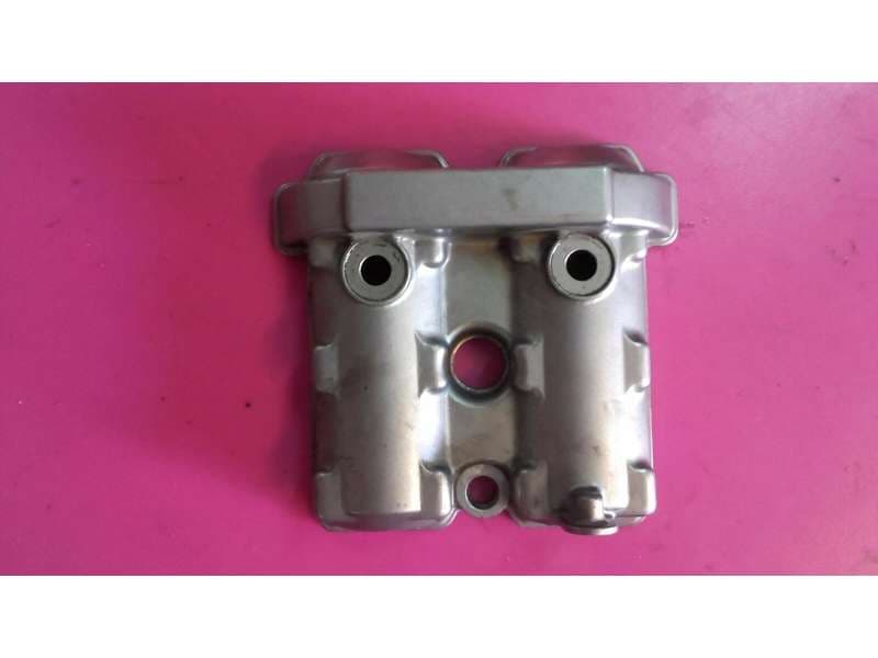 couvre culasse cache culbuteur Suzuki 650 SV — photo 1/2