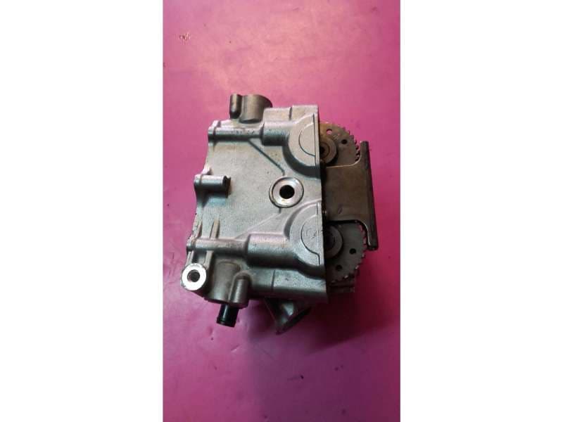 culasse arriere avec arbres a cames Suzuki 650 SV — photo 3/4