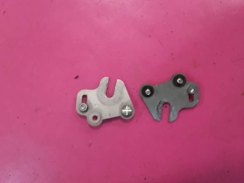 supports de phare et bulle Suzuki 650 SV — photo 1/1