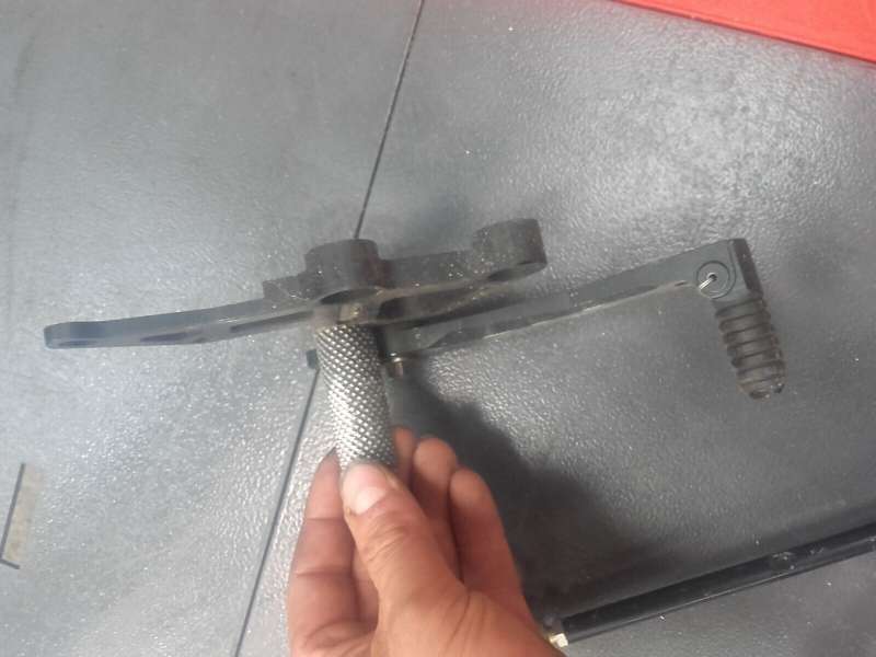 commandes reculées Suzuki 750 GSXR 00-03 — photo 4/5