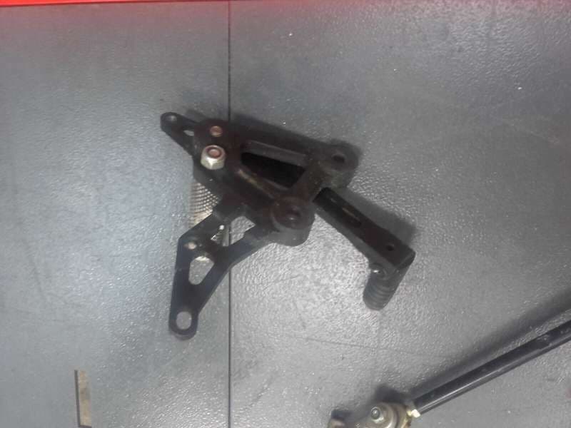 commandes reculées Suzuki 750 GSXR 00-03 — photo 5/5