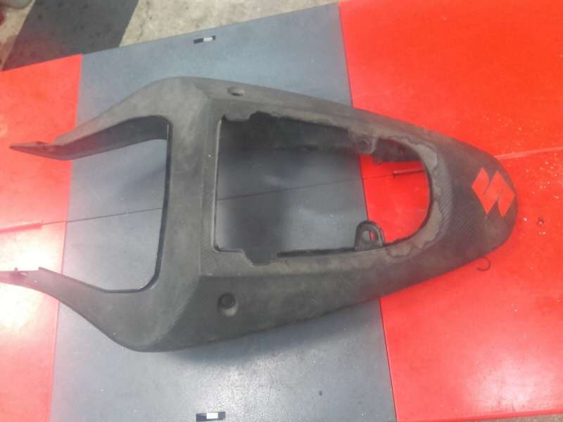 coque arrière Suzuki 750 GSXR 00-03 — photo 1/4