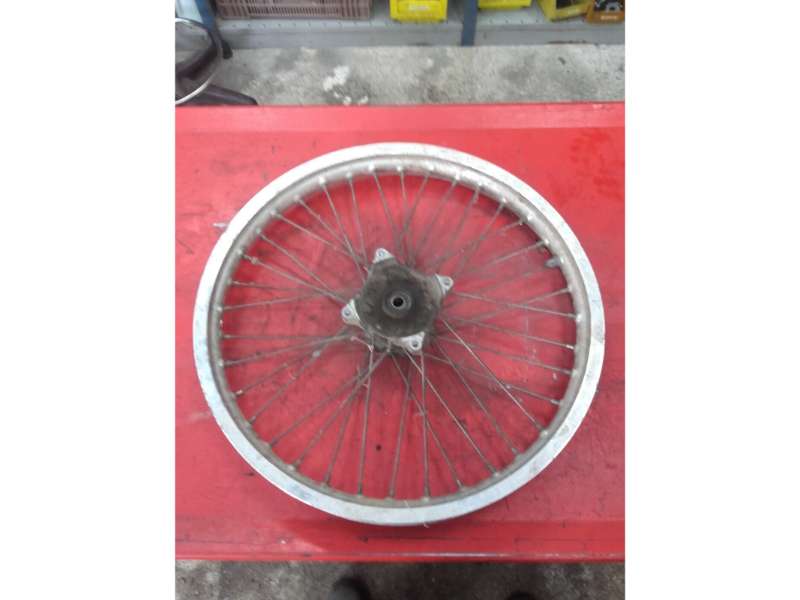 jante avant Suzuki 800 DR sr42a — photo 1/2