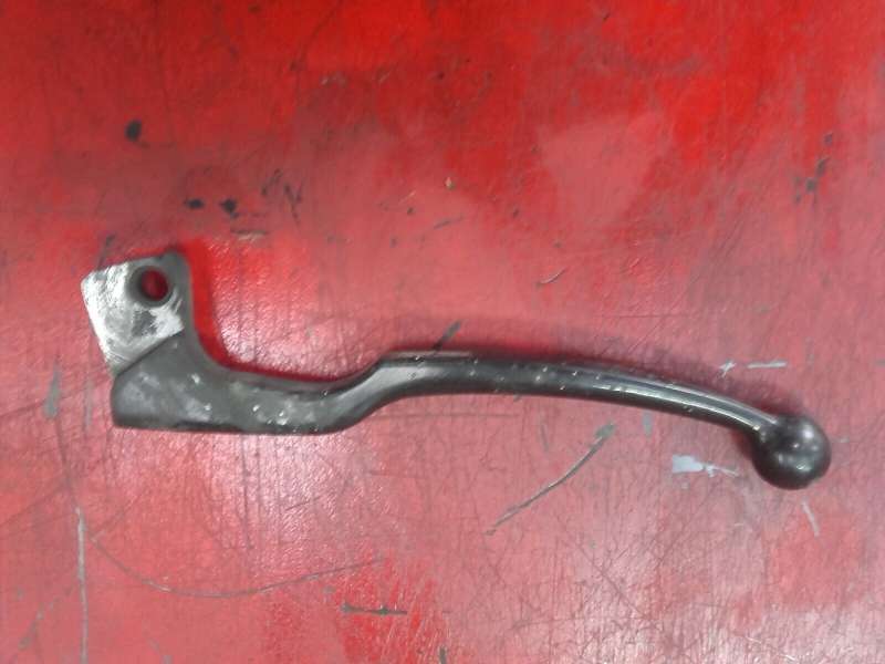 levier d’embrayage Suzuki 800 DR sr42a — photo 1/1
