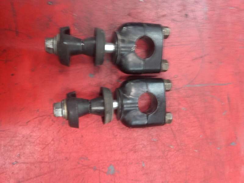 pontets de gudon Suzuki 800 DR sr42a — photo 1/3