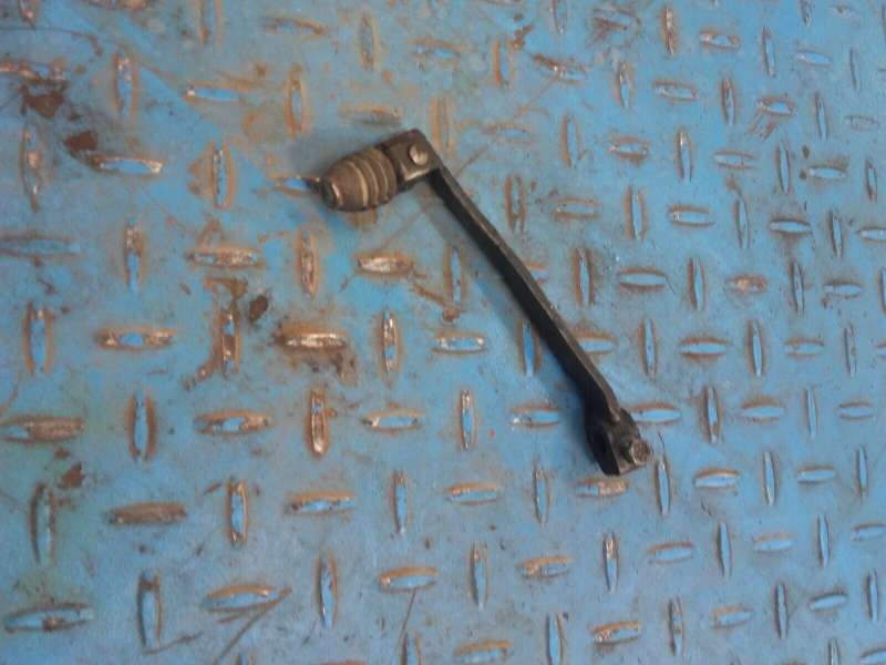 sélecteur de vitesses Suzuki 800 DR sr42a — photo 1/1