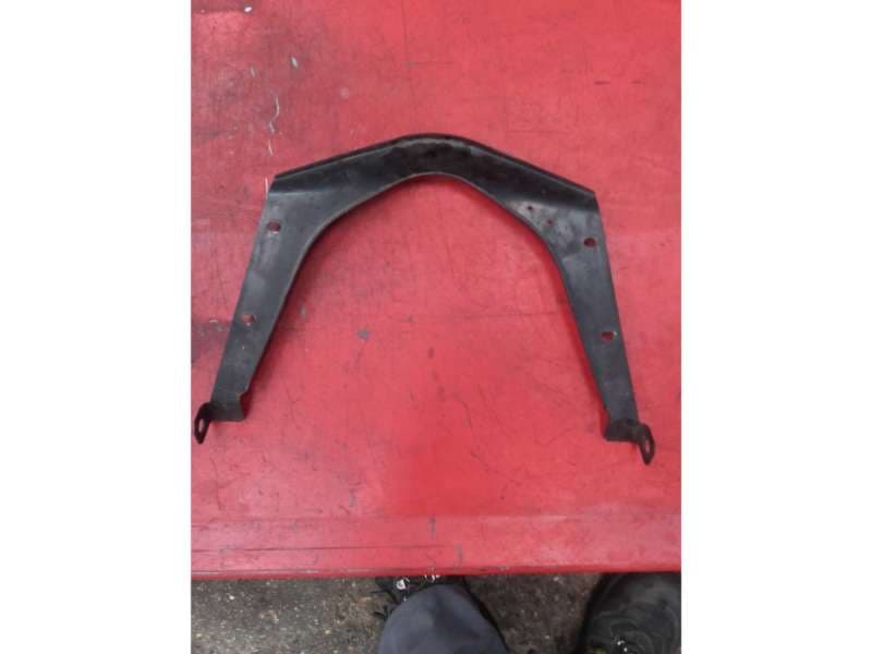 support de reservoir d’essence Suzuki 800 DR sr42a — photo 2/2