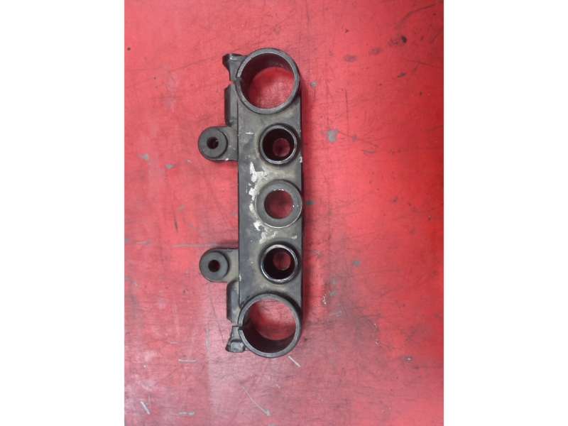 té de fourche supérieur Suzuki 800 DR sr42a — photo 1/2