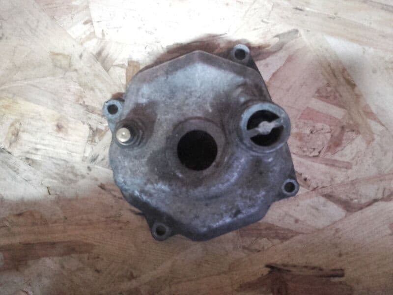 Couvre culasse dome Aprilia 125 Pegaso GQ — photo 1/2